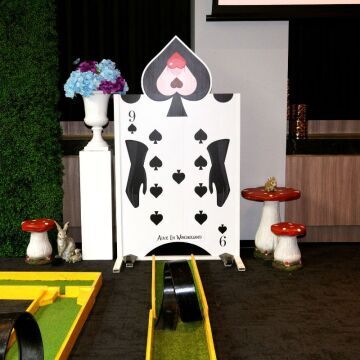 Alice in wonderland black playing card