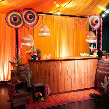Rattan Lantern - Fiesta
